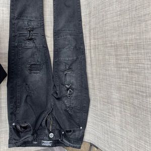 In very good shape no stains or holes